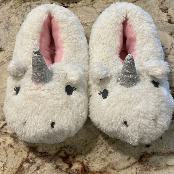 Unicorn Slippers 12-13 2 pairs. Girls - Picture 2 of 5